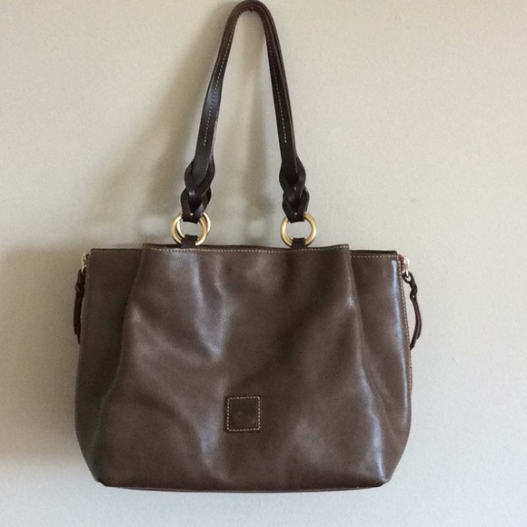 Dooney & Bourke Handbags - Dooney & Bourke Florentine Large Zip Barlow